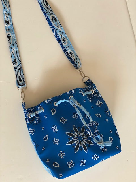 Bandana cross bag - double blue