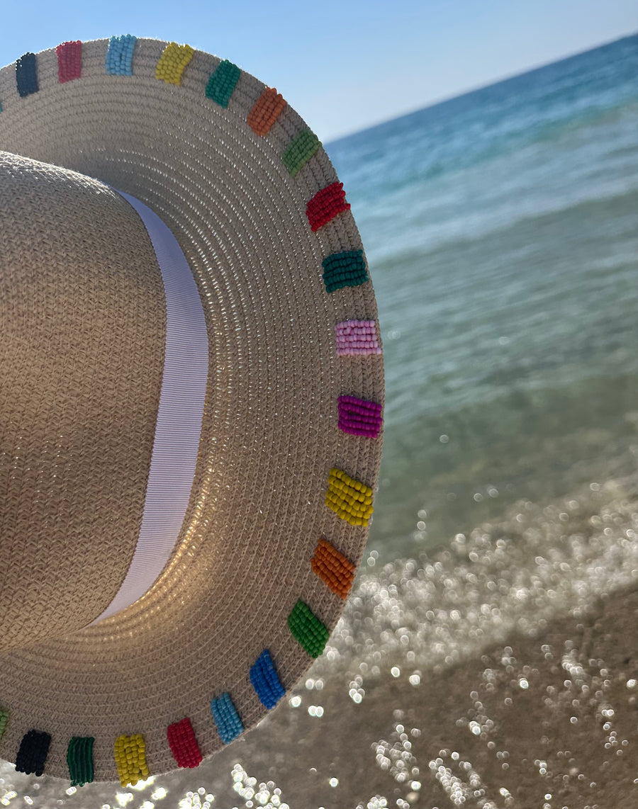 Chloe hat