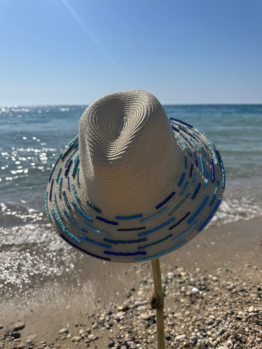 Perlina hat