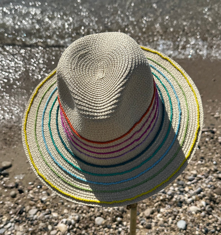 Cerchio hat