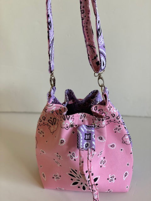 Bandana cross bag - pink/lilac